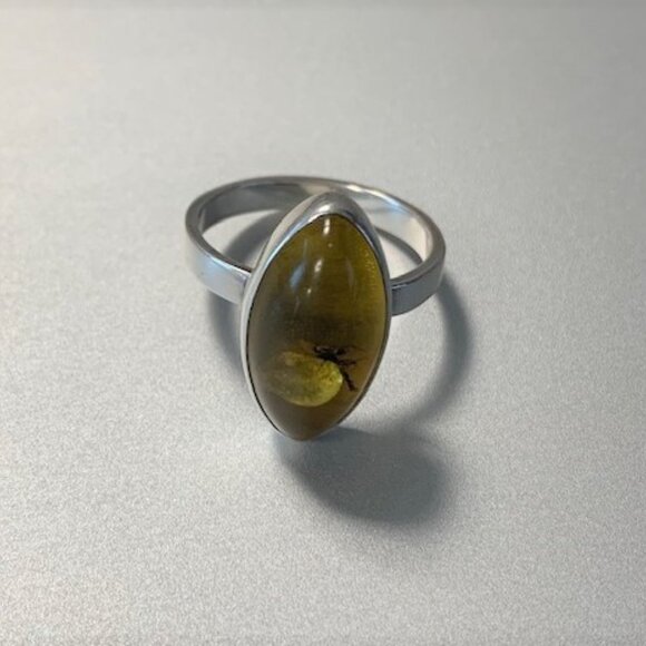 925 Sterling Silver Natural Marquise Shaped Baltic Amber Ring, with Inclusion, 7 - Picture 5 of 5